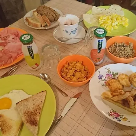 Gospodarstwo wiejskie Carrobbio Bed&breakfast *